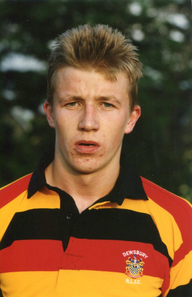 Lee Hughes